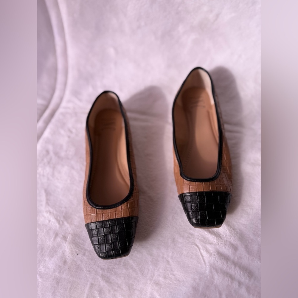 INC International | Jenaya tan / brown & black ballet flat shoes 7M handmade - Picture 12 of 12